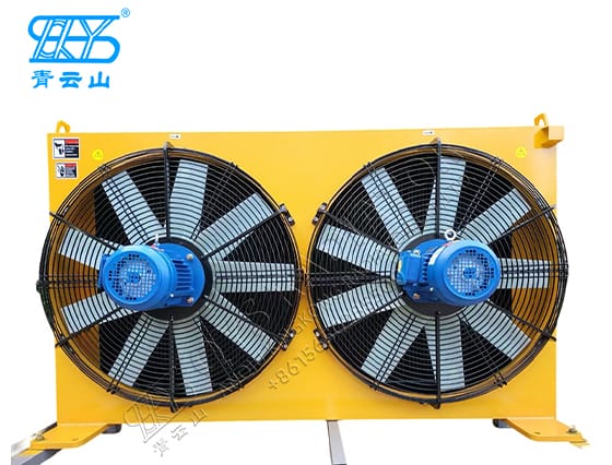 Dual-fan radiator for hydraulic power unit