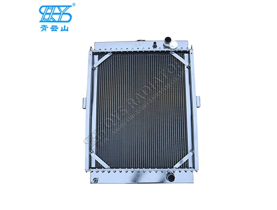 山推261-03-01000铜水箱散热器用于20吨22吨24吨压路机